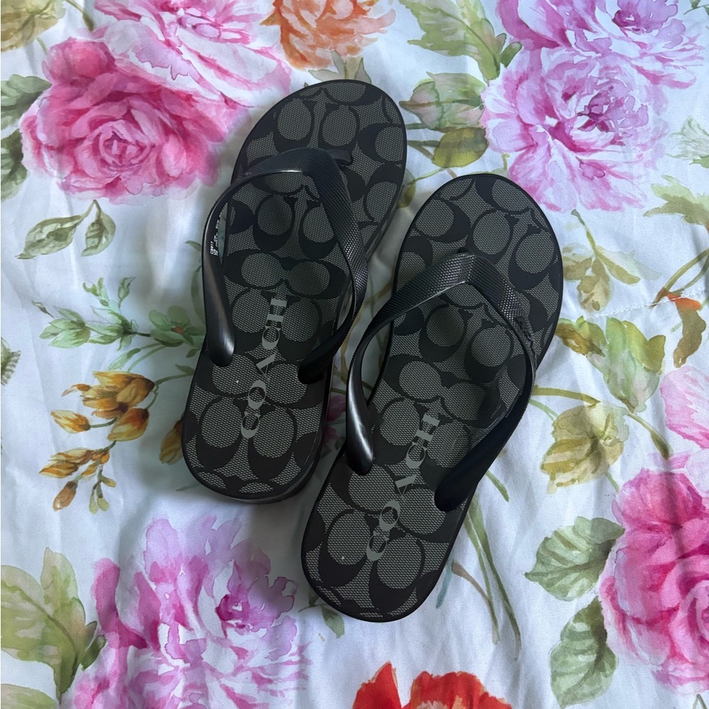Coach flip flop wedge